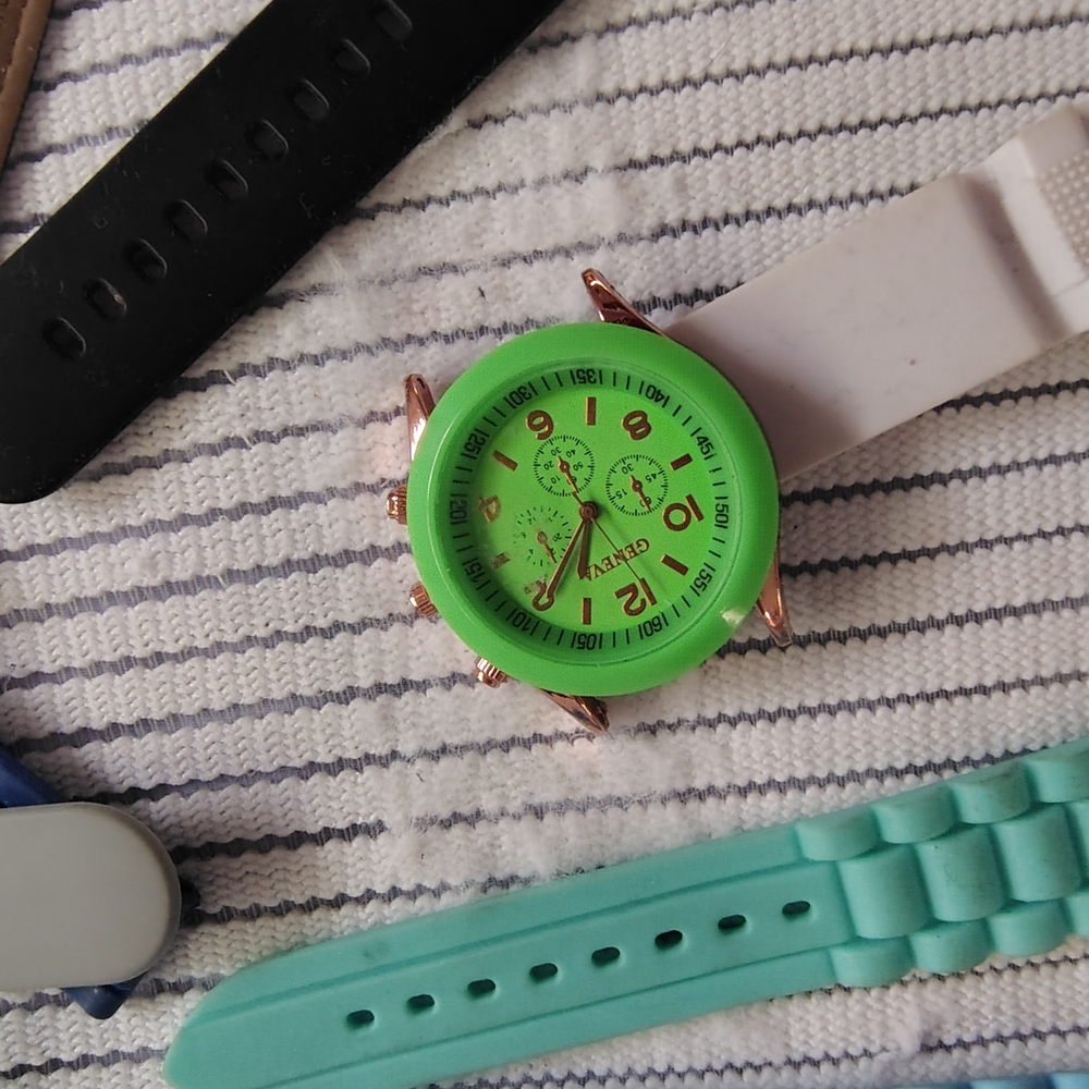 Colorful Watch Collection - Picture 8 of 10